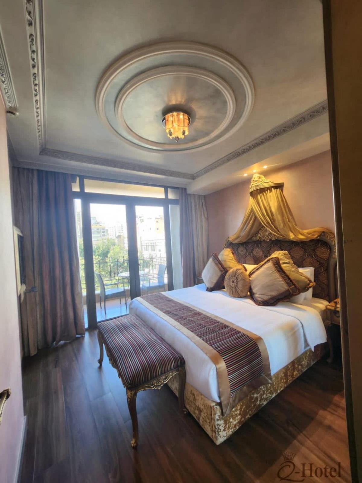 Q Hotel Beirut Exterior photo