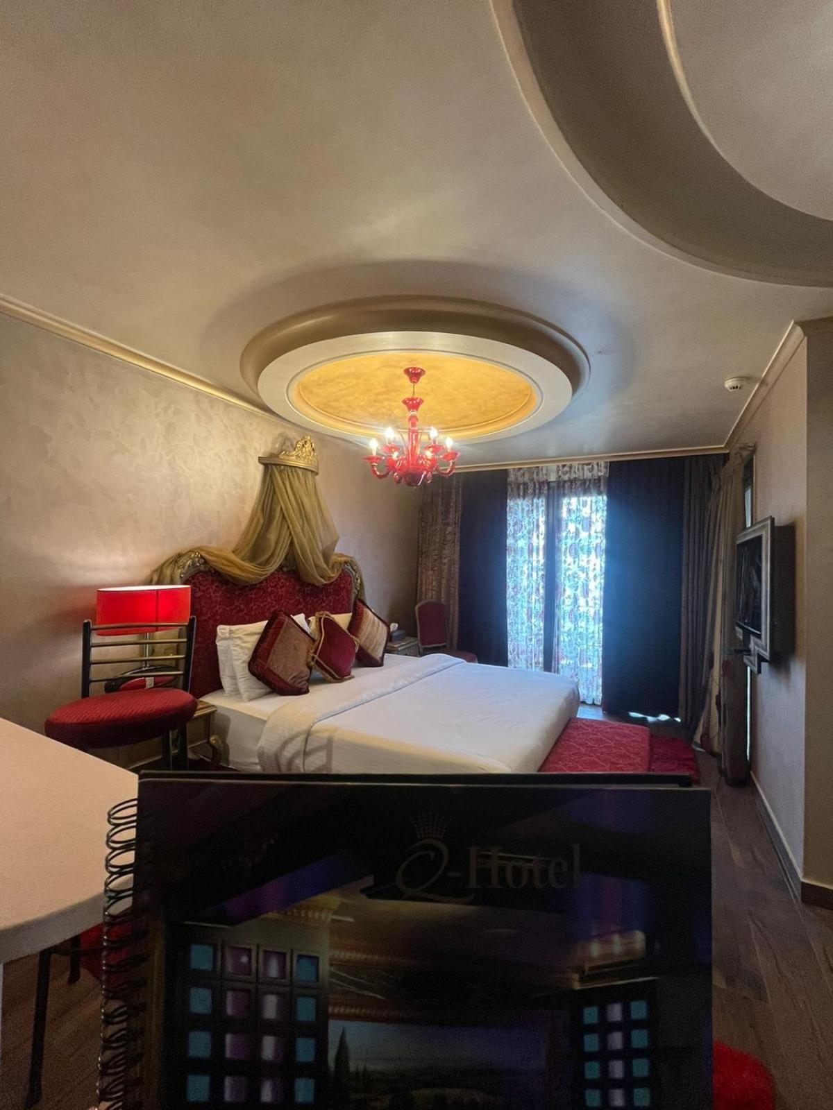 Q Hotel Beirut Exterior photo