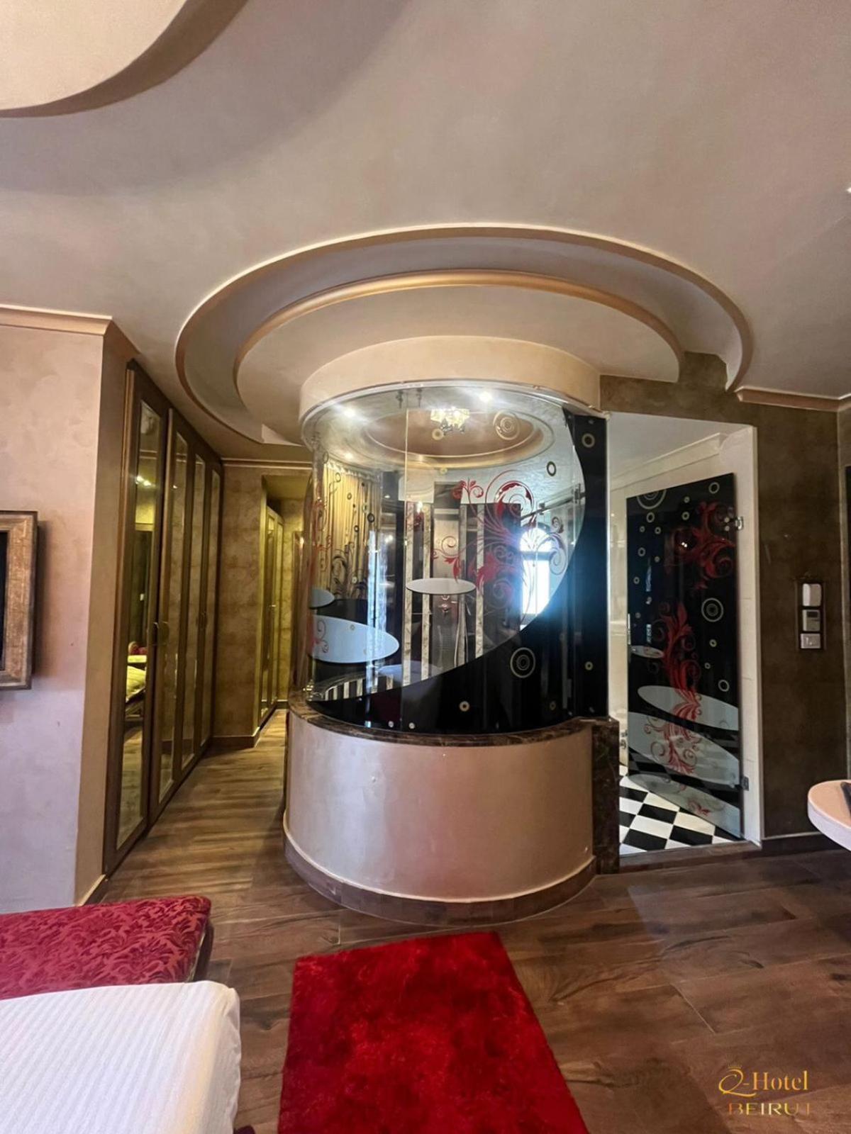 Q Hotel Beirut Exterior photo